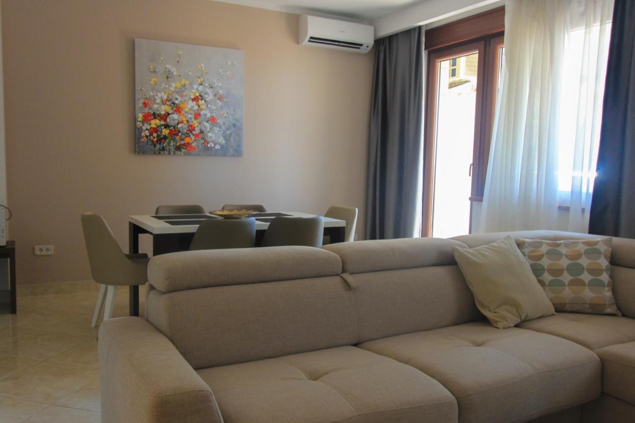 Lägenhet Anatolija 11 Budva